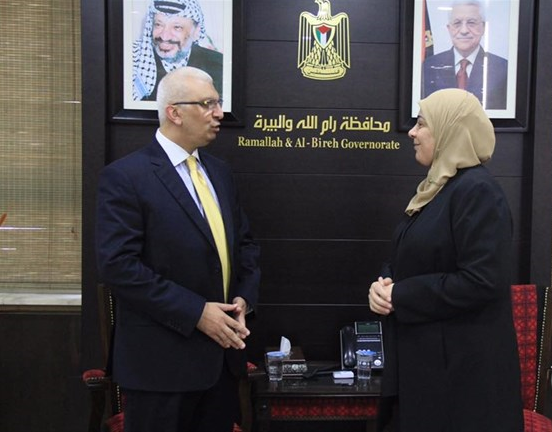 غنام والقنصل المصري يبحثان تعزيز التعاون
